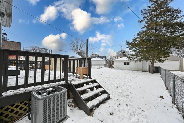 3460 N 90th STREET, Milwaukee, WI 53222