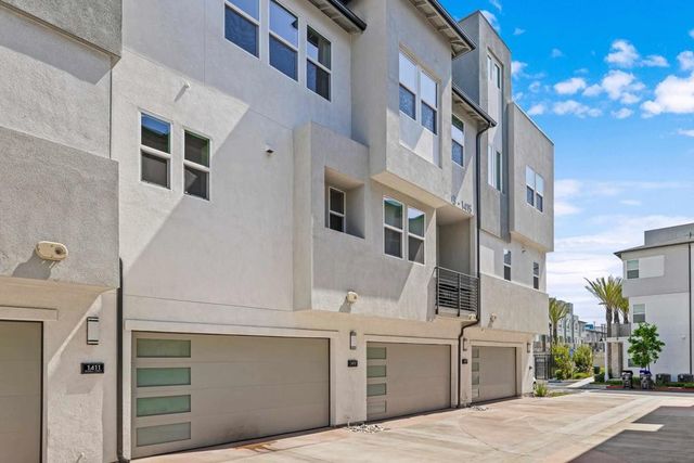 1411 W Bushell St, Anaheim, CA 92805