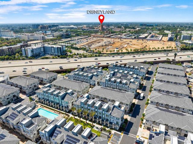 1411 W Bushell St, Anaheim, CA 92805