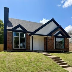 2126 Smokey Mountain Trail, Mesquite, TX 75149