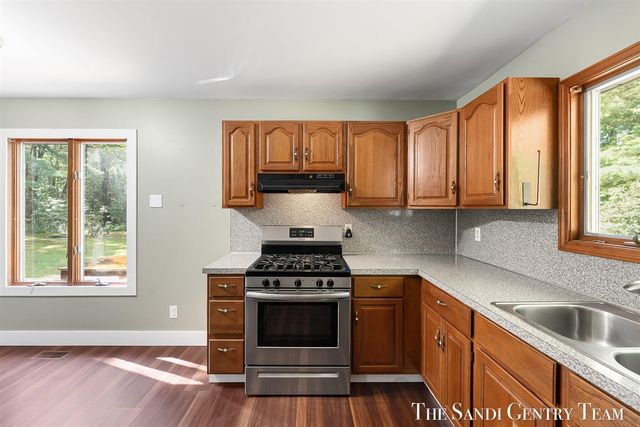 4536 Dalson Road, Twin Lake, MI 49457