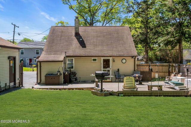 437 Shady Lane, Howell, NJ 07731