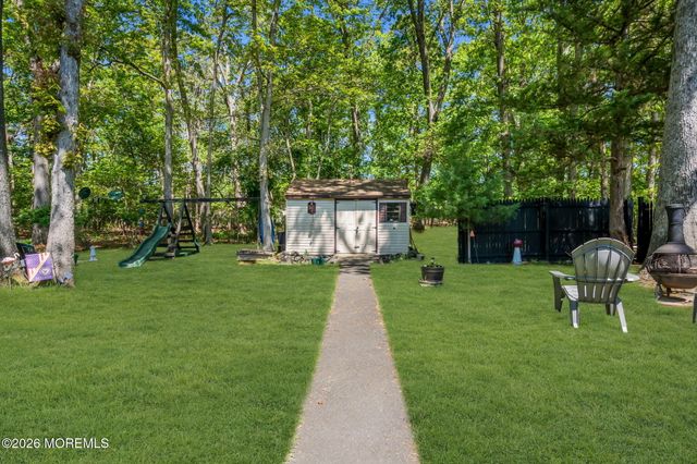 437 Shady Lane, Howell, NJ 07731