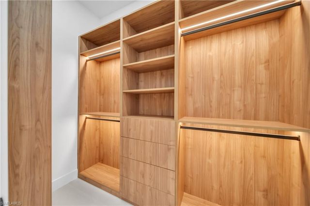 4006 SW 25th CT, Cape Coral, FL 33914