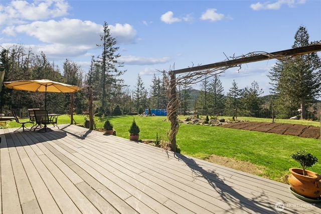 32707 349 Way SE, Ravensdale, WA 98051