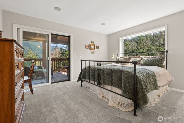 32707 349 Way SE, Ravensdale, WA 98051