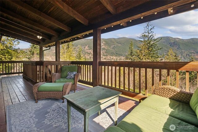 32707 349 Way SE, Ravensdale, WA 98051