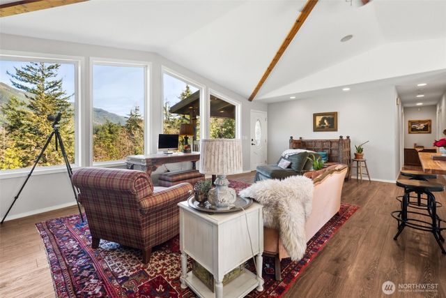 32707 349 Way SE, Ravensdale, WA 98051