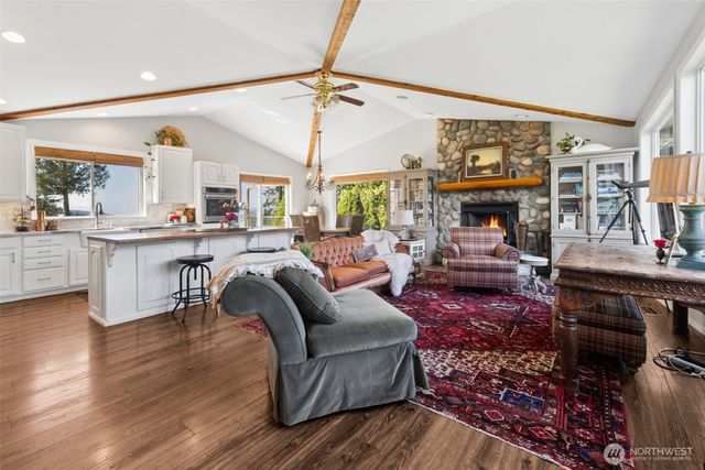 32707 349 Way SE, Ravensdale, WA 98051