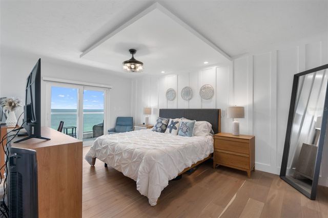 1050 LONGBOAT CLUB ROAD 901, Longboat Key, FL 34228