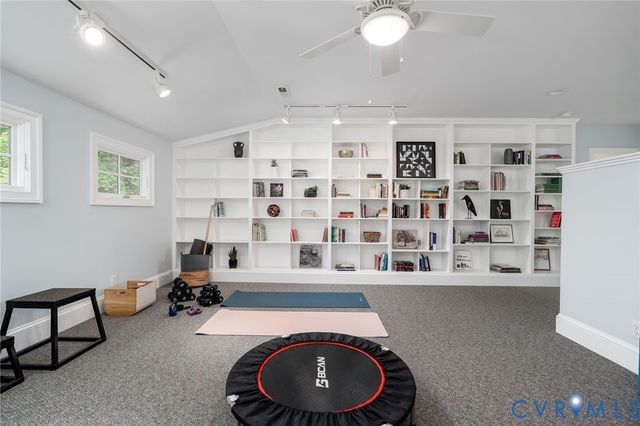 7113 Pinetree Rd, Henrico, VA 23229