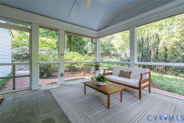 7113 Pinetree Rd, Henrico, VA 23229