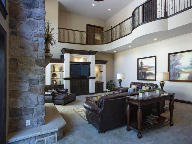 1071 HILL DRIVE, Oneida, WI 54155
