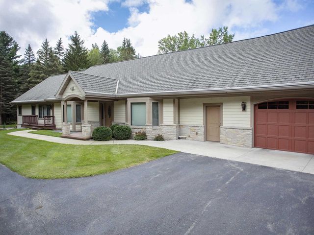 1071 HILL DRIVE, Oneida, WI 54155