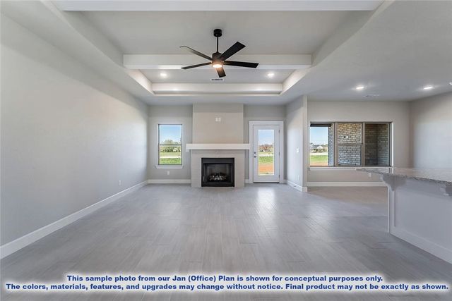 1009 Marquis Avenue, Lowell, AR 72745