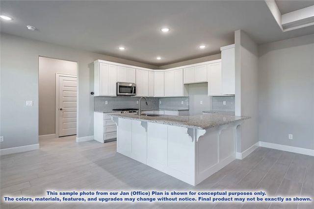 1009 Marquis Avenue, Lowell, AR 72745