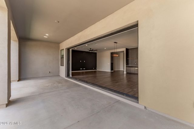 10216 E TALON Avenue, Mesa, AZ 85212