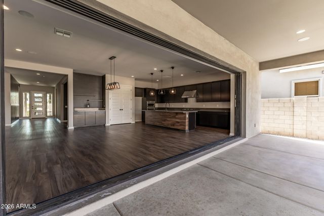 10216 E TALON Avenue, Mesa, AZ 85212