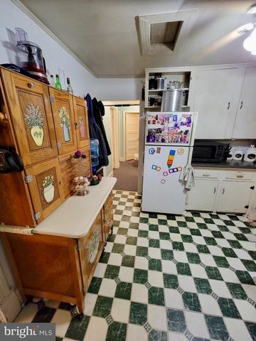33 POPLAR LN, Indian Head, MD 20640