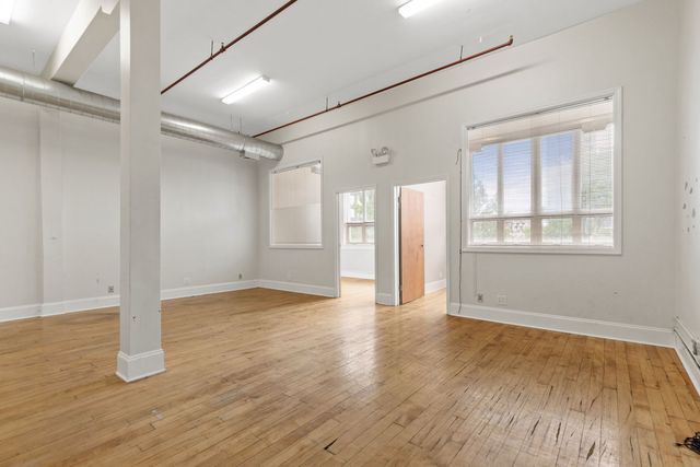1404 W FULTON Street, Chicago, IL 60607