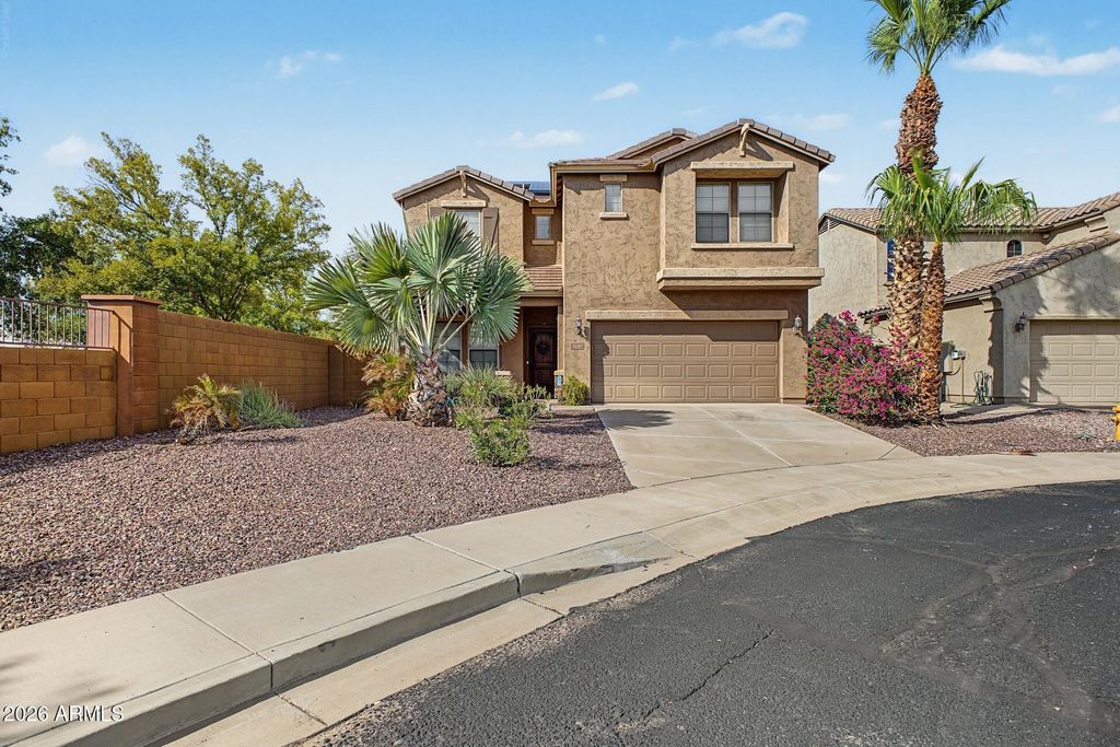 2240 W DAVIS Road, Phoenix, AZ 85023 — exterior