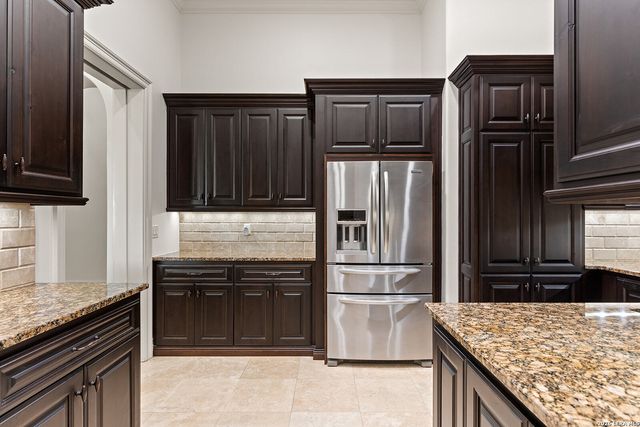 137 River Xing, Boerne, TX 78006
