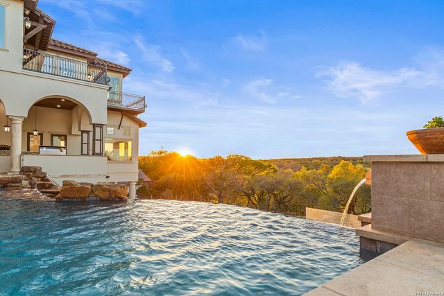 137 River Xing, Boerne, TX 78006