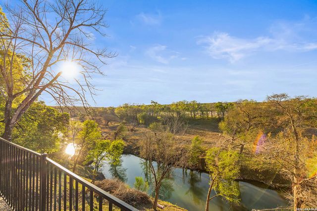 137 River Xing, Boerne, TX 78006
