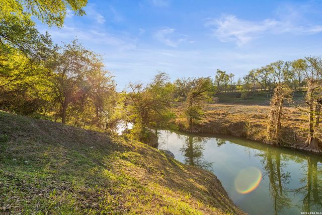 137 River Xing, Boerne, TX 78006