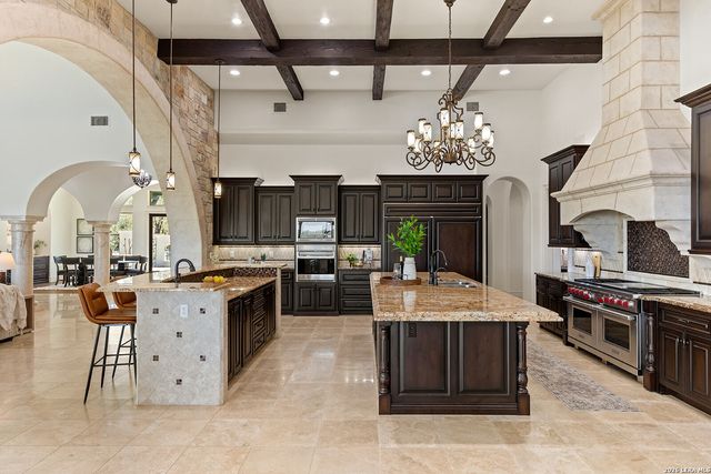 137 River Xing, Boerne, TX 78006