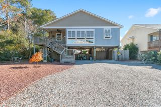 226 NE 43rd Street, Oak Island, NC 28465