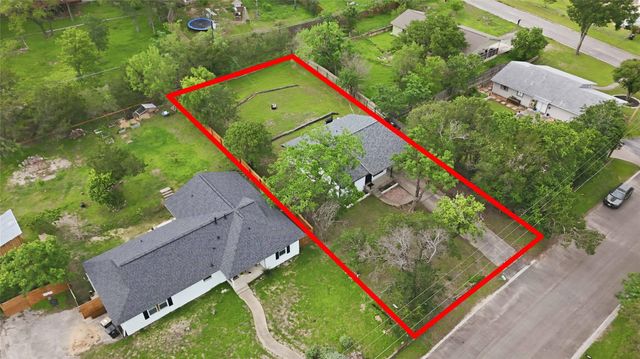805 Indiana ST, San Marcos, TX 78666