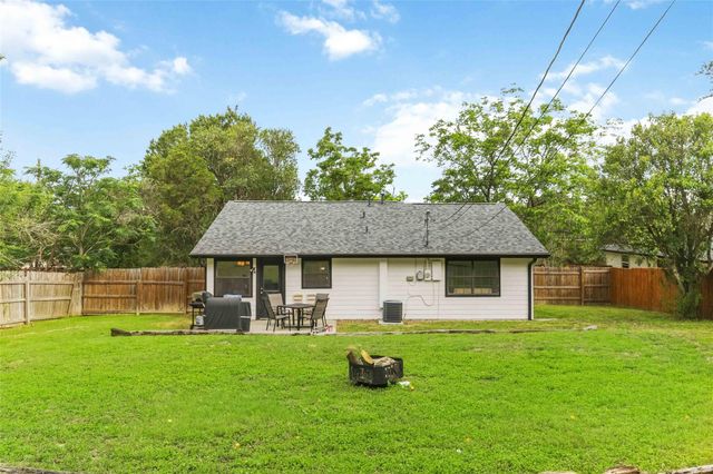 805 Indiana ST, San Marcos, TX 78666