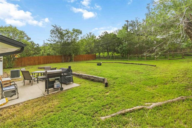 805 Indiana ST, San Marcos, TX 78666