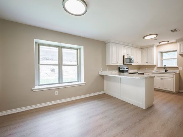 914 Hillside Lane, Flower Mound, TX 75028
