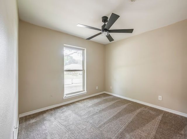914 Hillside Lane, Flower Mound, TX 75028