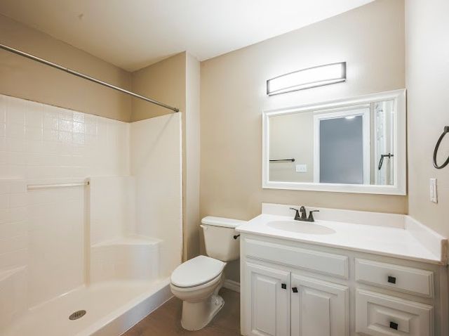 914 Hillside Lane, Flower Mound, TX 75028