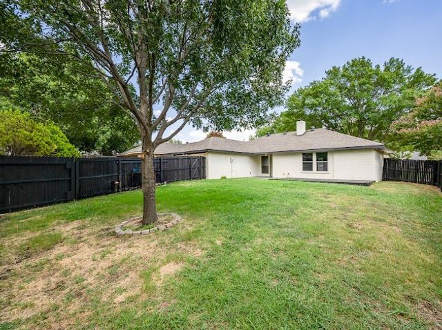 914 Hillside Lane, Flower Mound, TX 75028