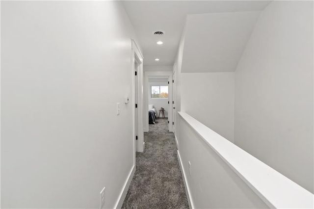 618 Boggs Ave, Mt Washington, PA 15211