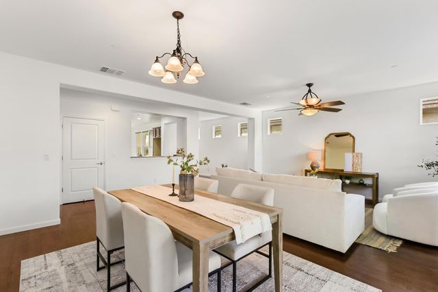 9984 Westminister, Elk Grove, CA 95757