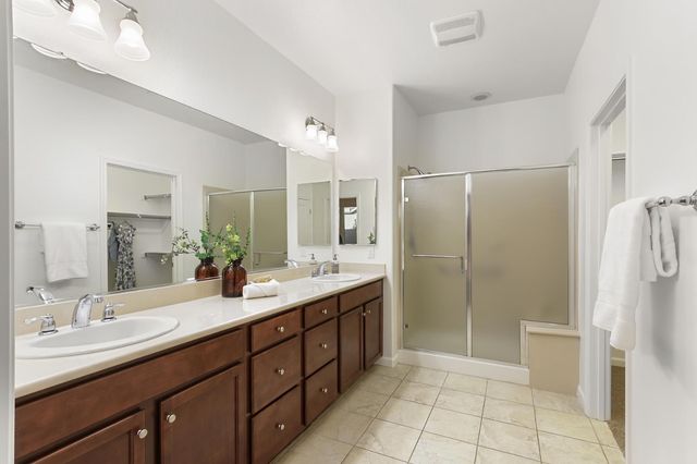 9984 Westminister, Elk Grove, CA 95757