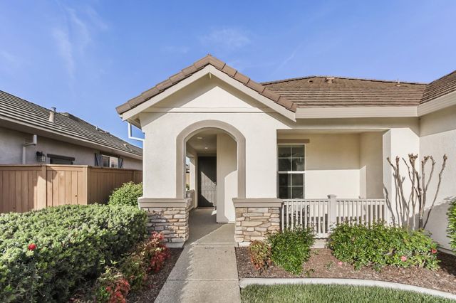 9984 Westminister, Elk Grove, CA 95757