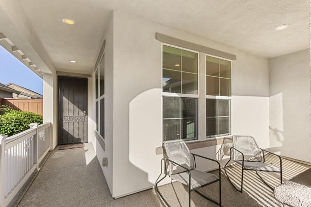 9984 Westminister, Elk Grove, CA 95757