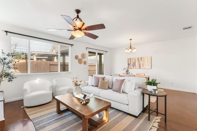 9984 Westminister, Elk Grove, CA 95757