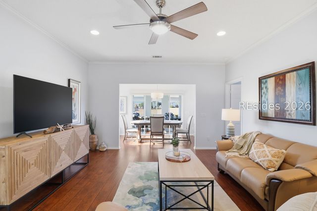 41 Pineapple Dr, Bluffton, SC 29909