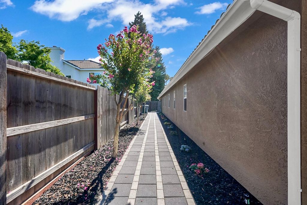 Image 37 of property listing at 5090 Congressional Street, Chowchilla, CA 93610