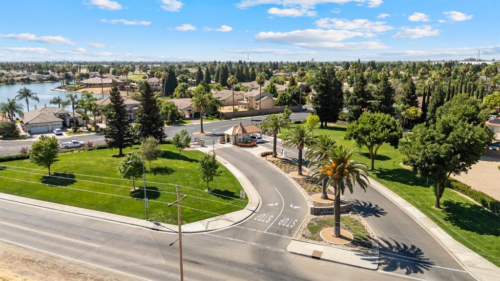 Image 4 of property listing at 5090 Congressional Street, Chowchilla, CA 93610
