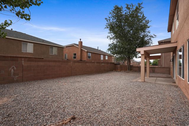 1270 Capitan Street NW, Los Lunas, NM 87031