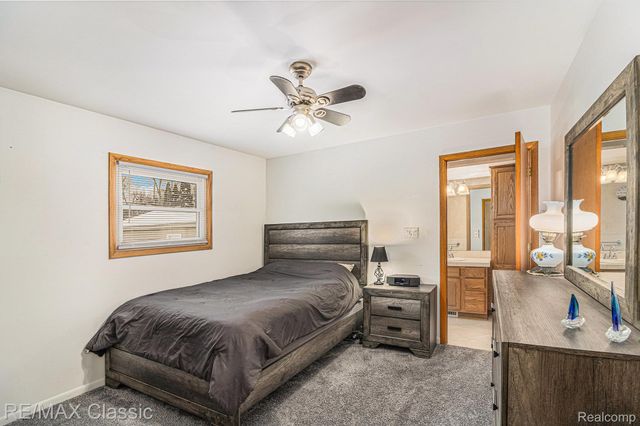 3166 Arbutus Street, Commerce Charter Township, MI 48382