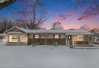 3166 Arbutus Street, Commerce Charter Township, MI 48382